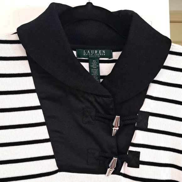 [Lauren Ralph Lauren] Black and White Striped Toggle Lightwight Sweater Size SP - Picture 8 of 8